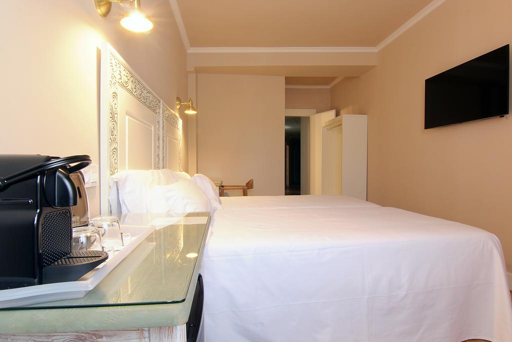 Hostal Los Castanuelos Candeleda Exteriér fotografie